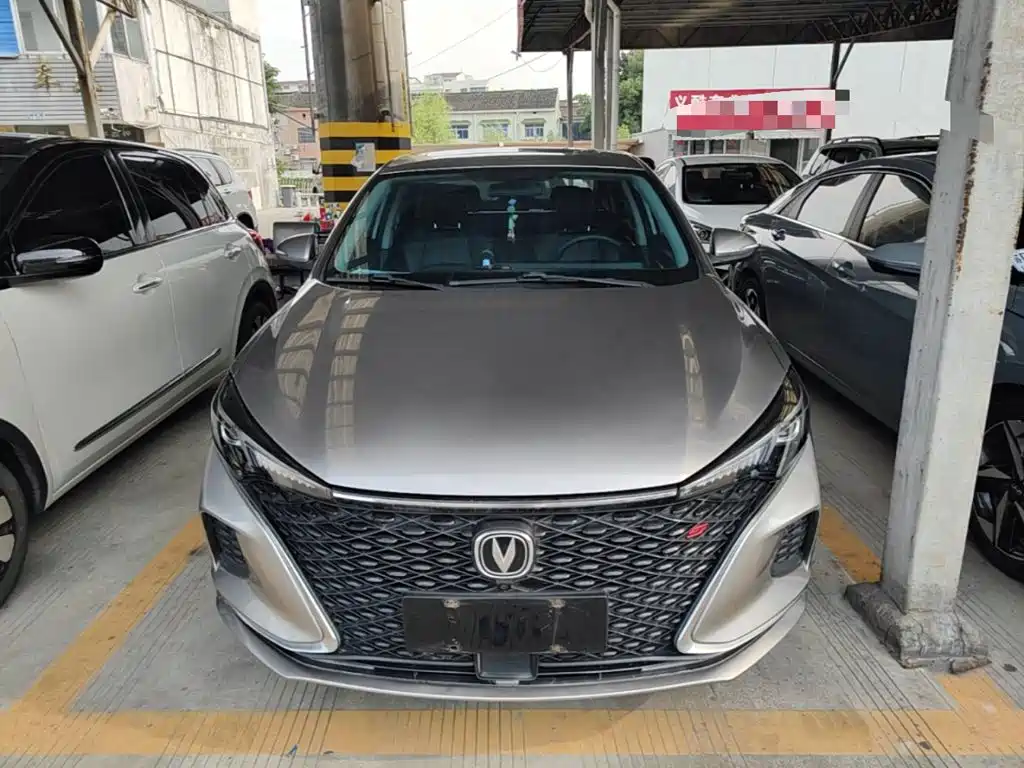 Changan Eado — миниатюра 3