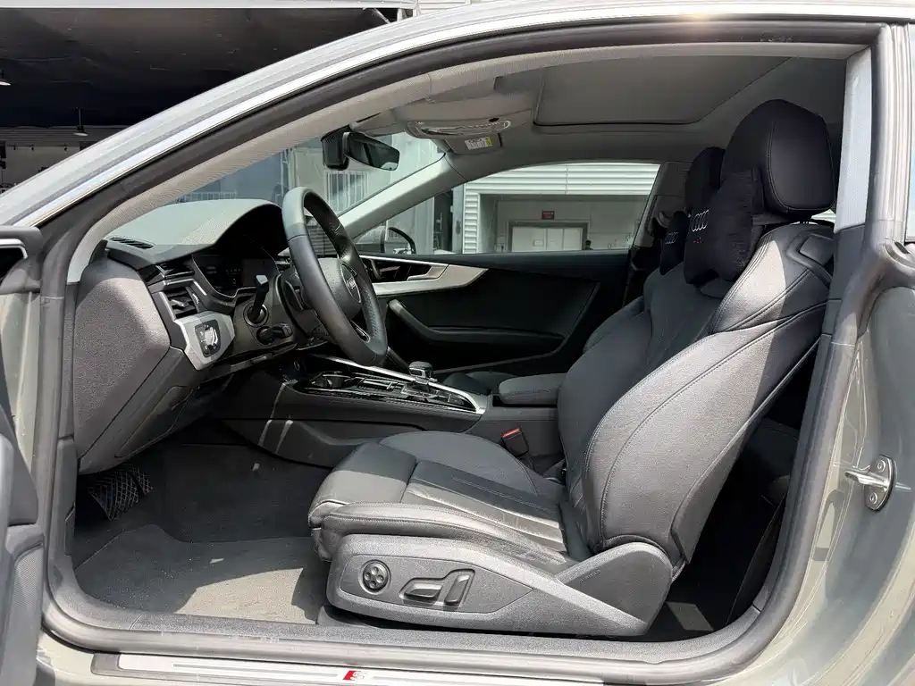 Audi A5 (Import) — миниатюра 7