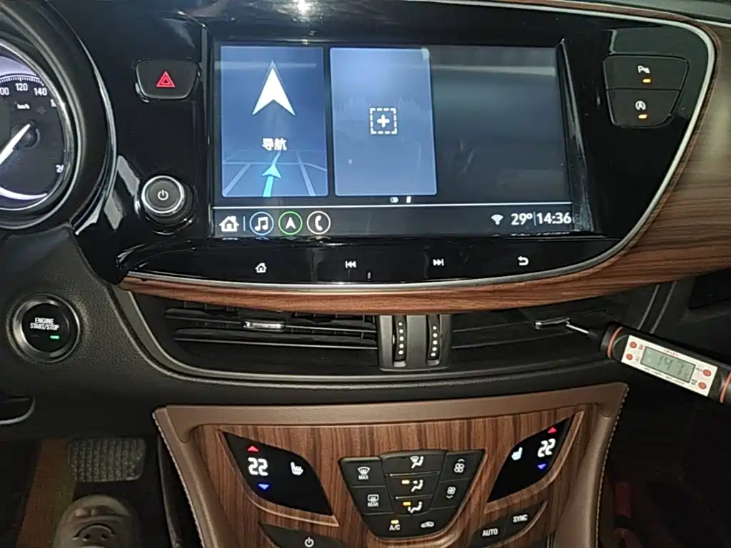 Buick Envision Plus — миниатюра 13