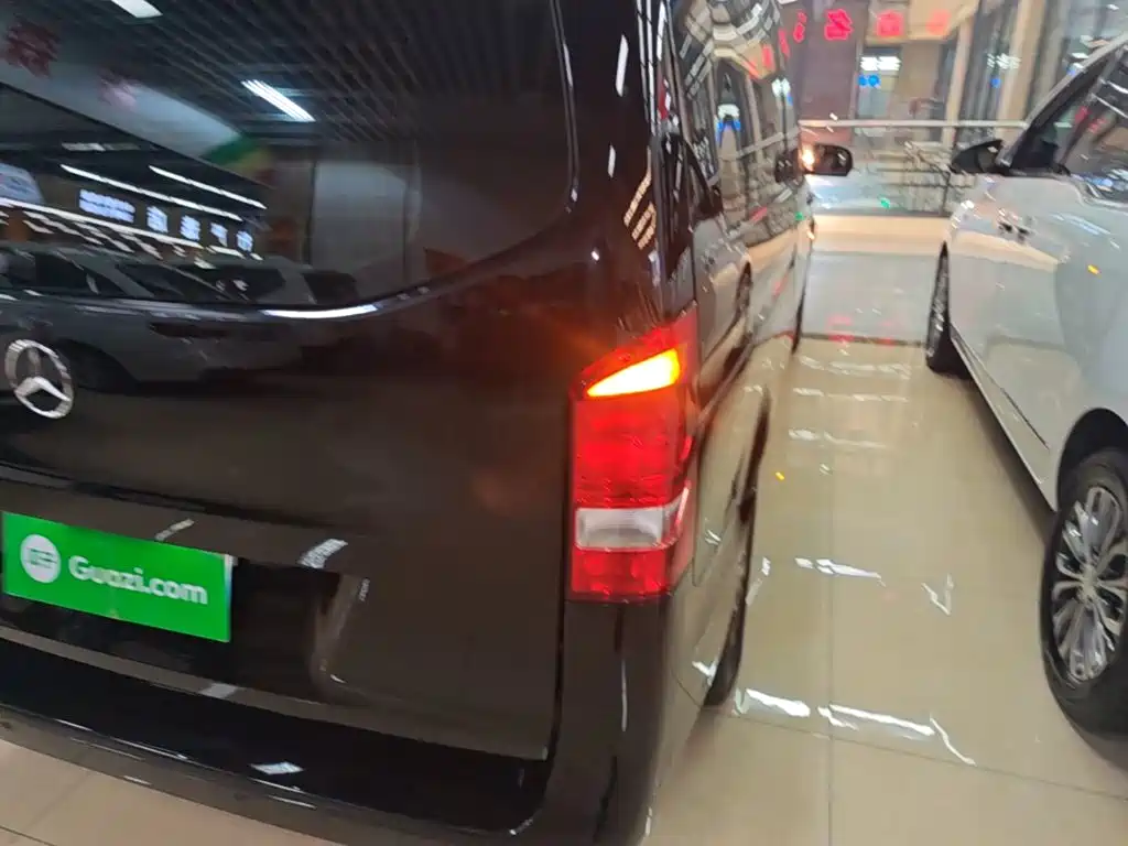 Mercedes-Benz Vito — миниатюра 8