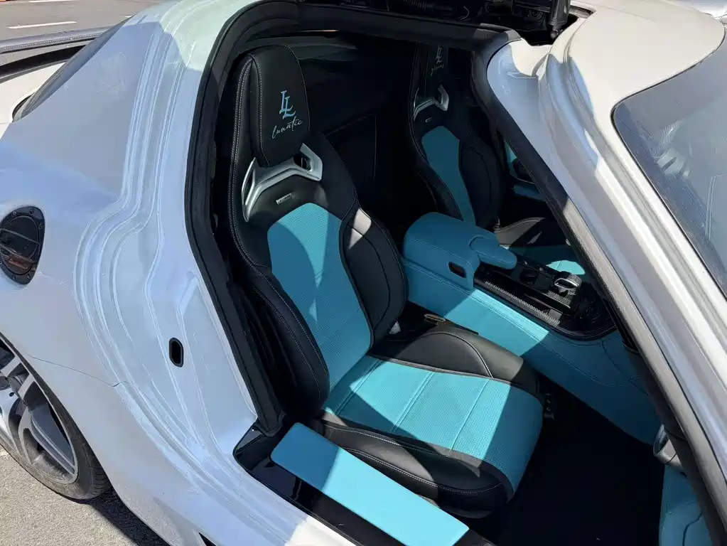 Mercedes-Benz SLS AMG — миниатюра 21