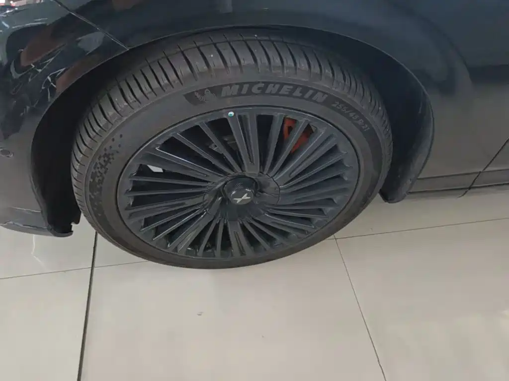 XPeng G9 — миниатюра 23