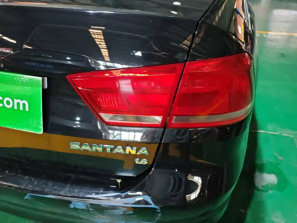 Volkswagen Santana — миниатюра 8