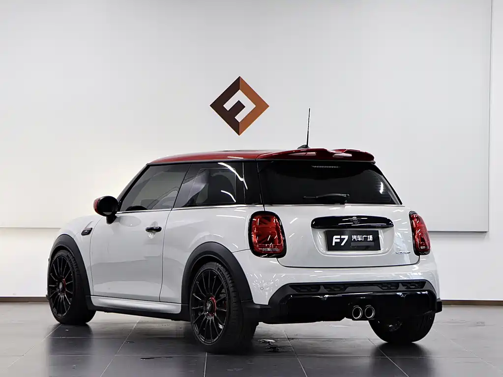 MINI Mini JCW — миниатюра 4