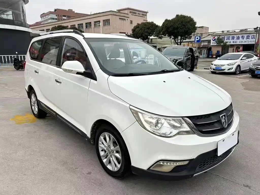 BAOJUN 730