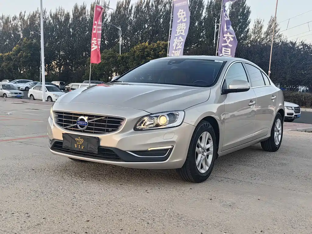 Volvo S60