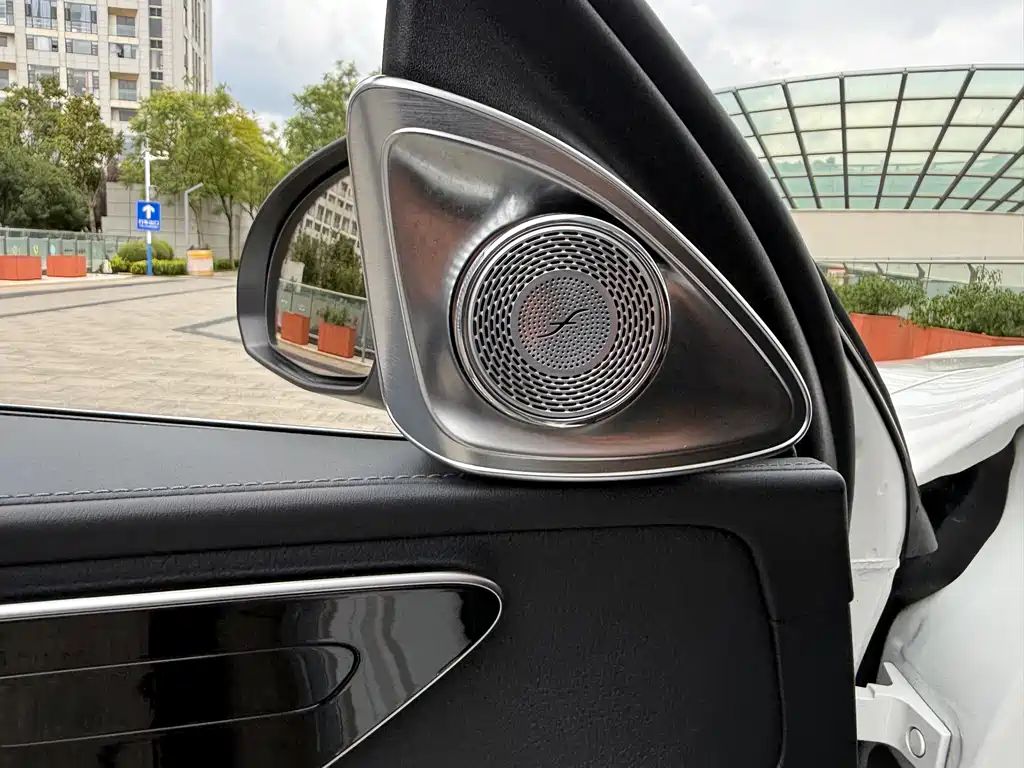 Mercedes-Benz C-Class — миниатюра 18