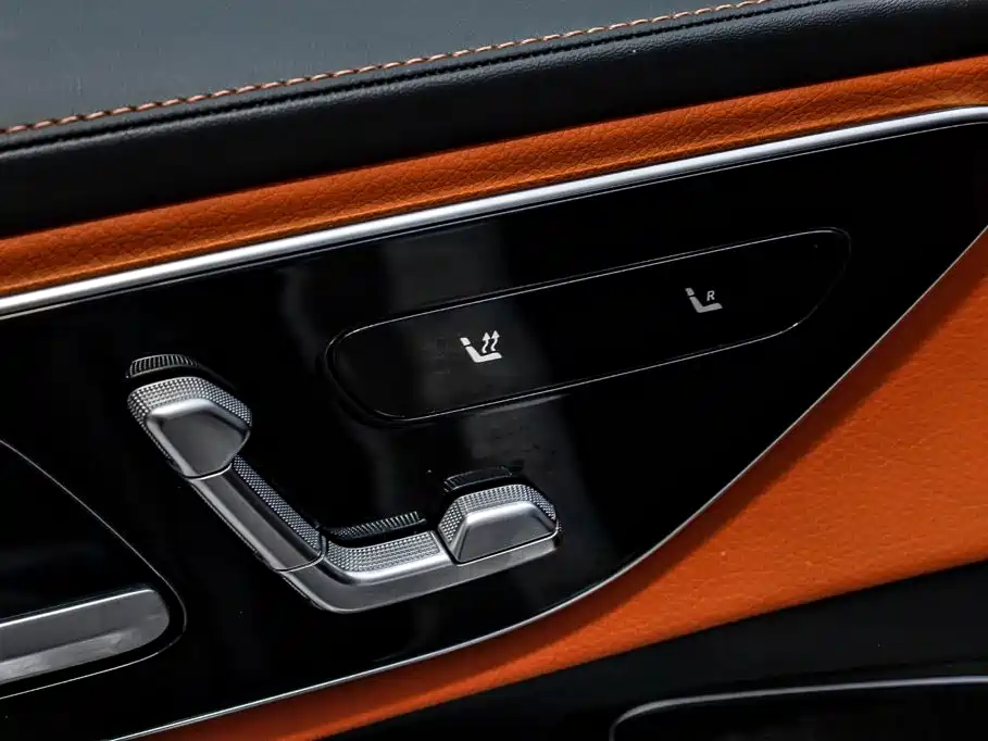 Mercedes-Benz GLC — миниатюра 12