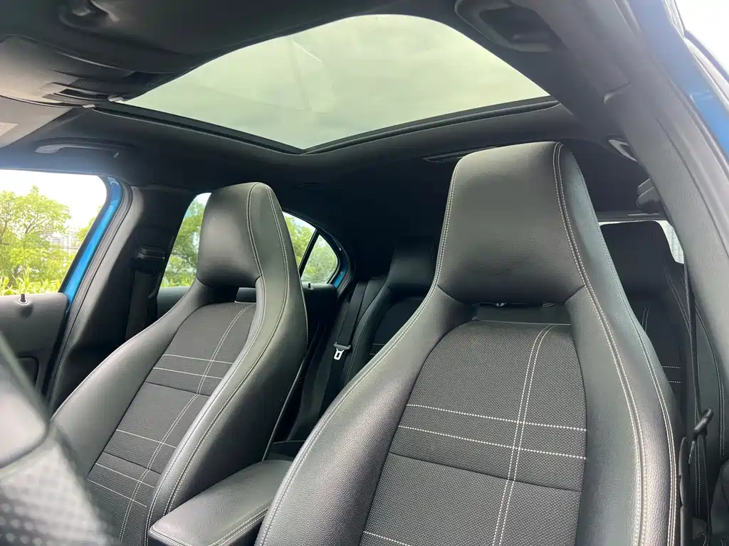 Mercedes-Benz A-Class (Import) — миниатюра 20