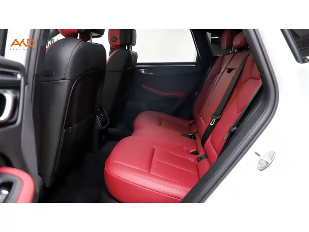 Porsche Macan — миниатюра 7