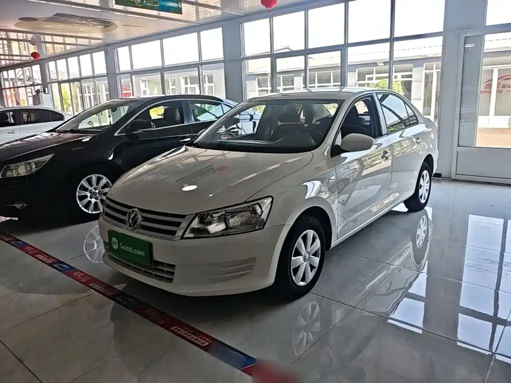 Volkswagen Santana — миниатюра 2