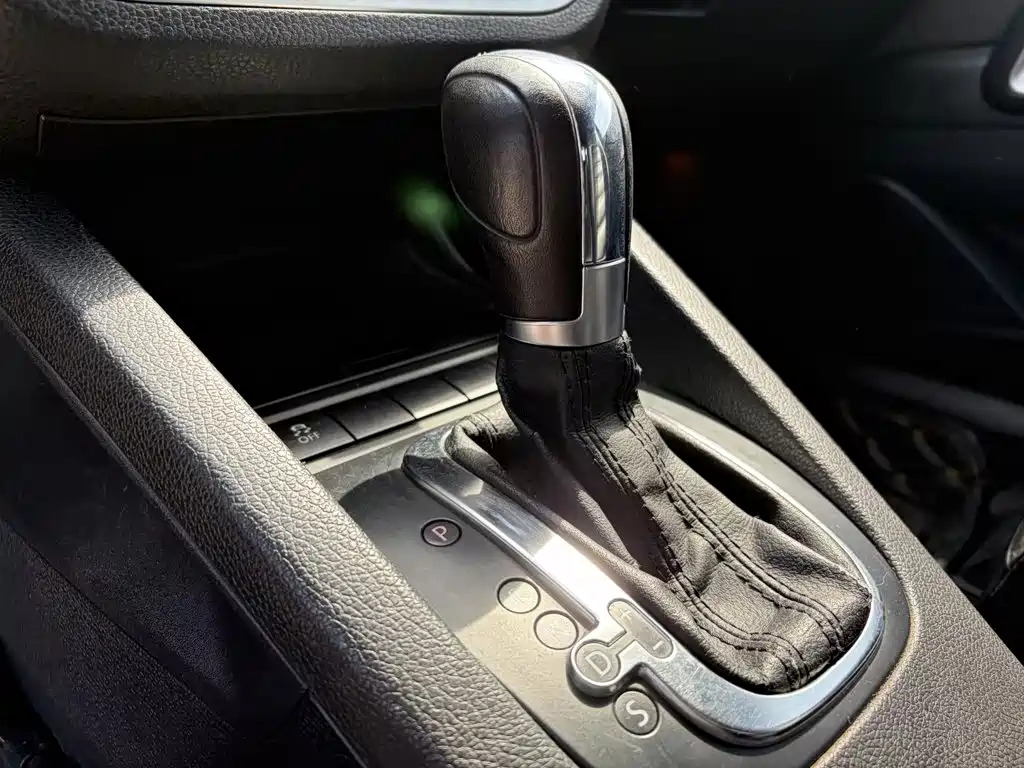 Volkswagen Scirocco — миниатюра 12