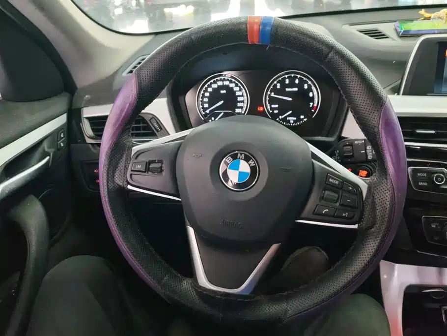 BMW X1 — миниатюра 15