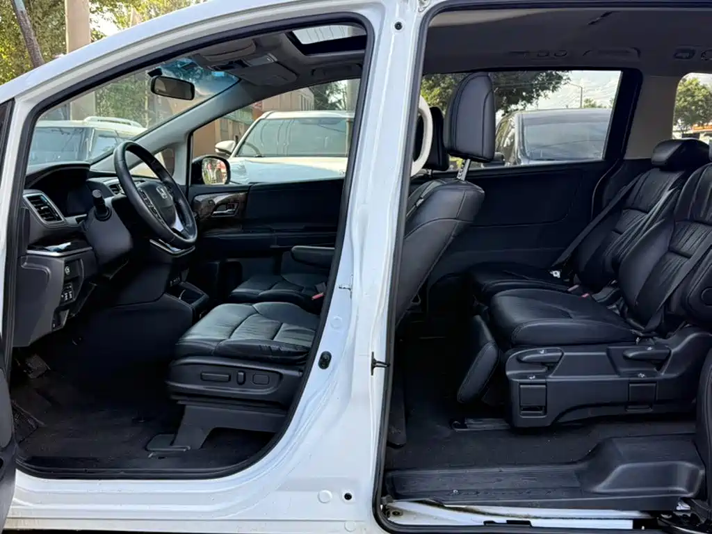 Honda Odyssey — миниатюра 12