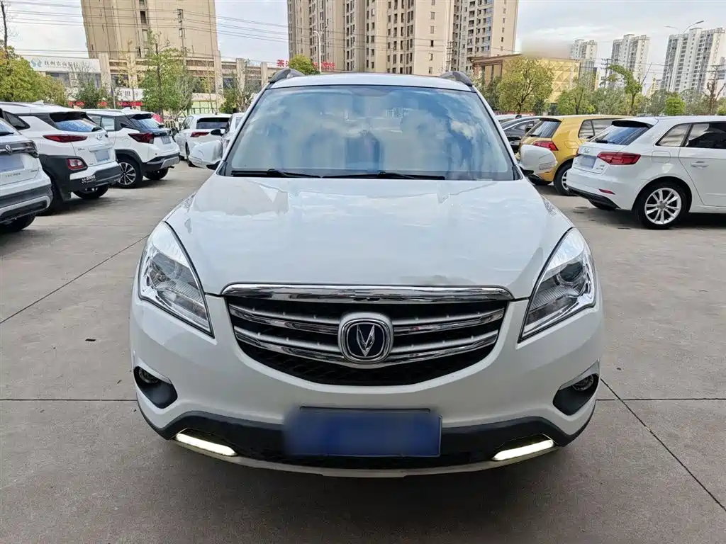 CHANGAN CS35