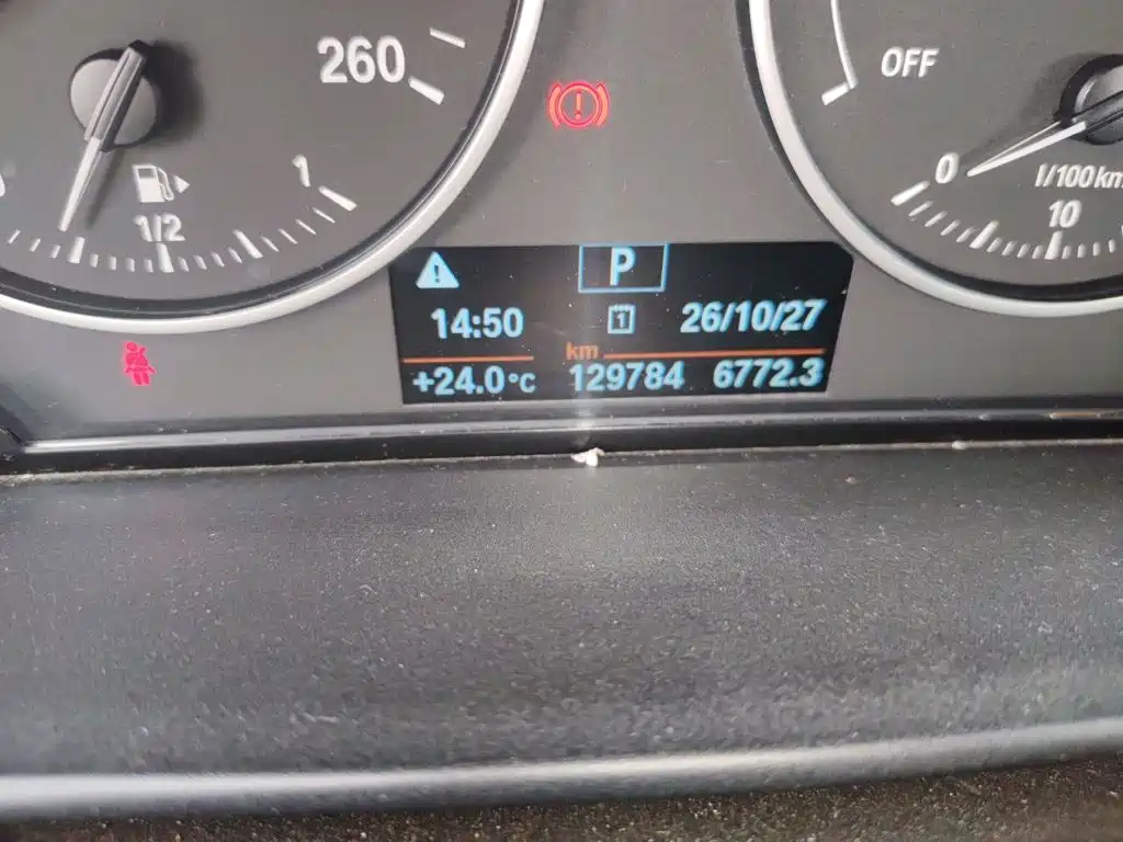 BMW 2 Series (Import) — миниатюра 8