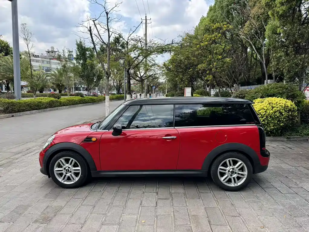 MINI Mini Clubman — миниатюра 4