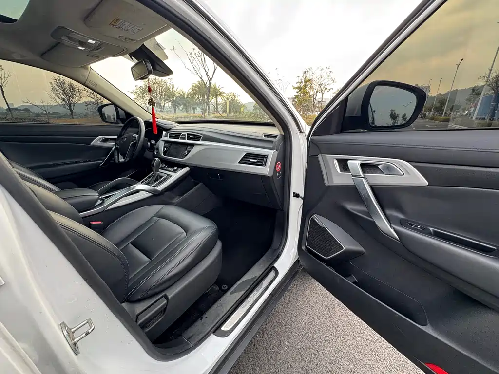 GEELY AUTOMOBILE BOYUE