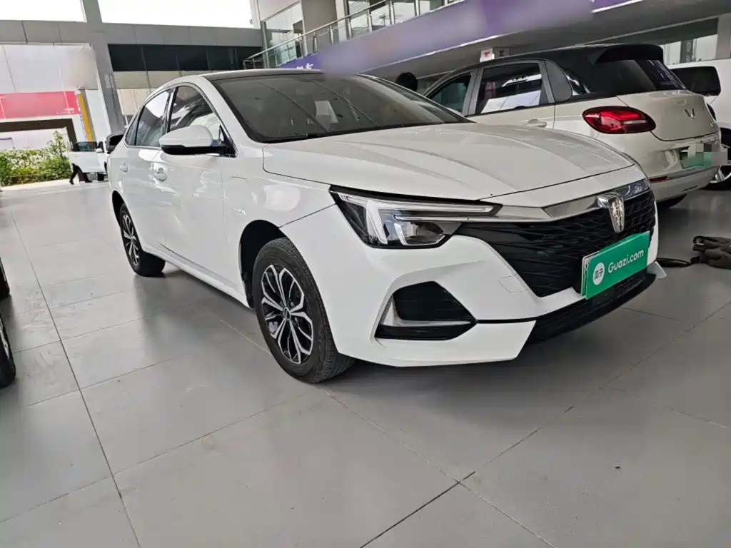 Roewe i6 MAX New Energy — миниатюра 4