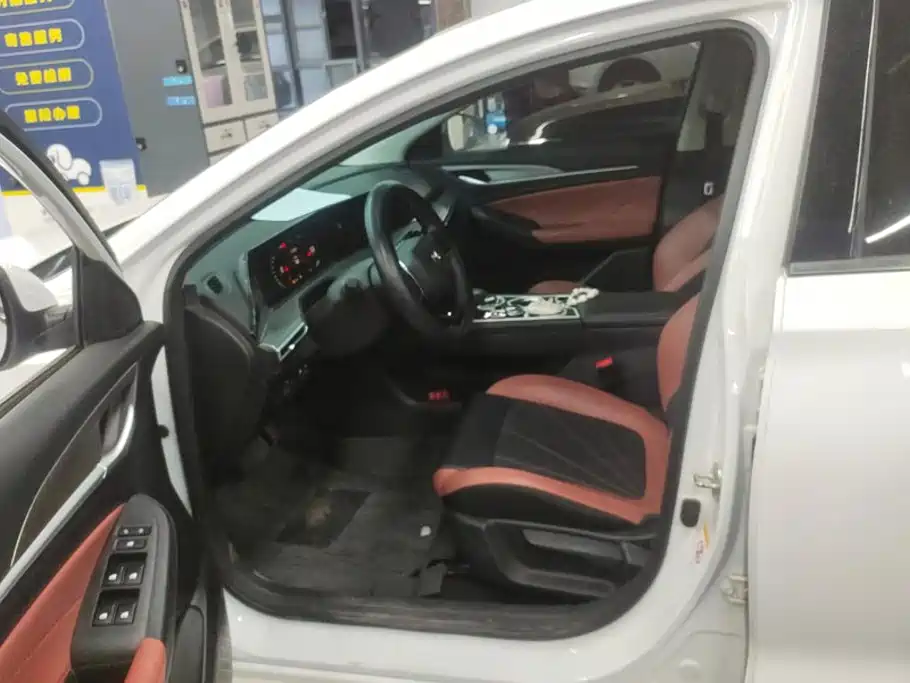 Changan Eado — миниатюра 9