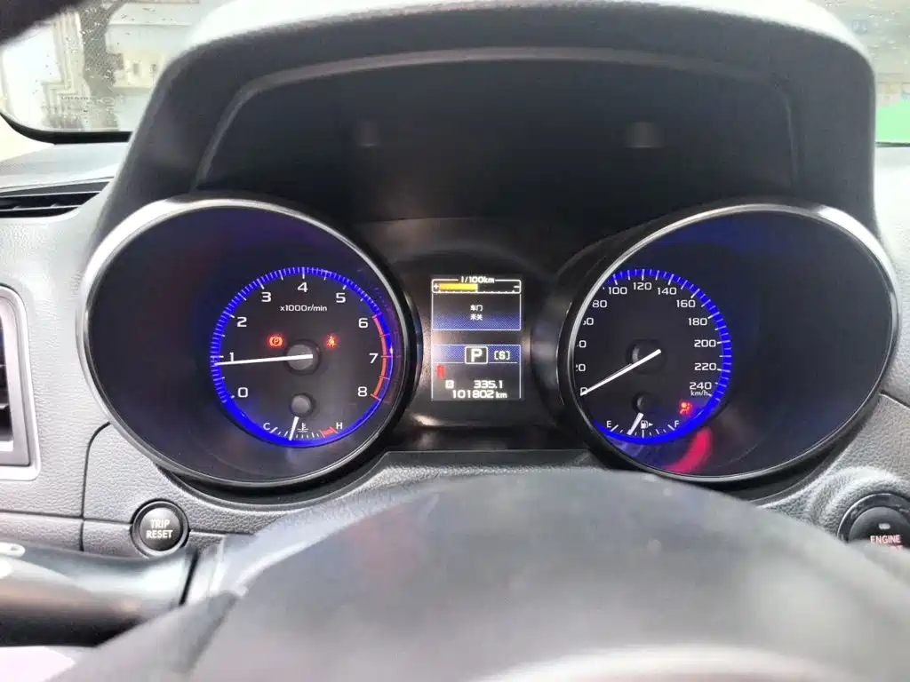 Subaru Legacy — миниатюра 13