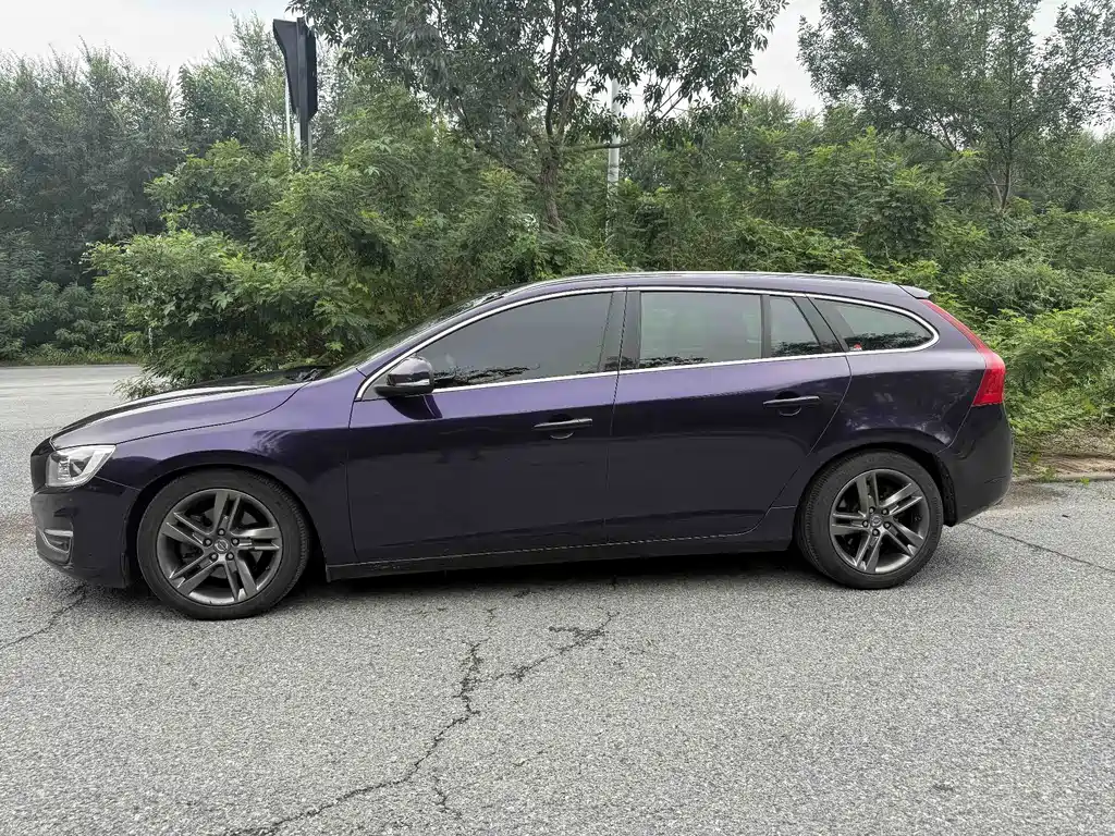 Volvo V60 — миниатюра 11
