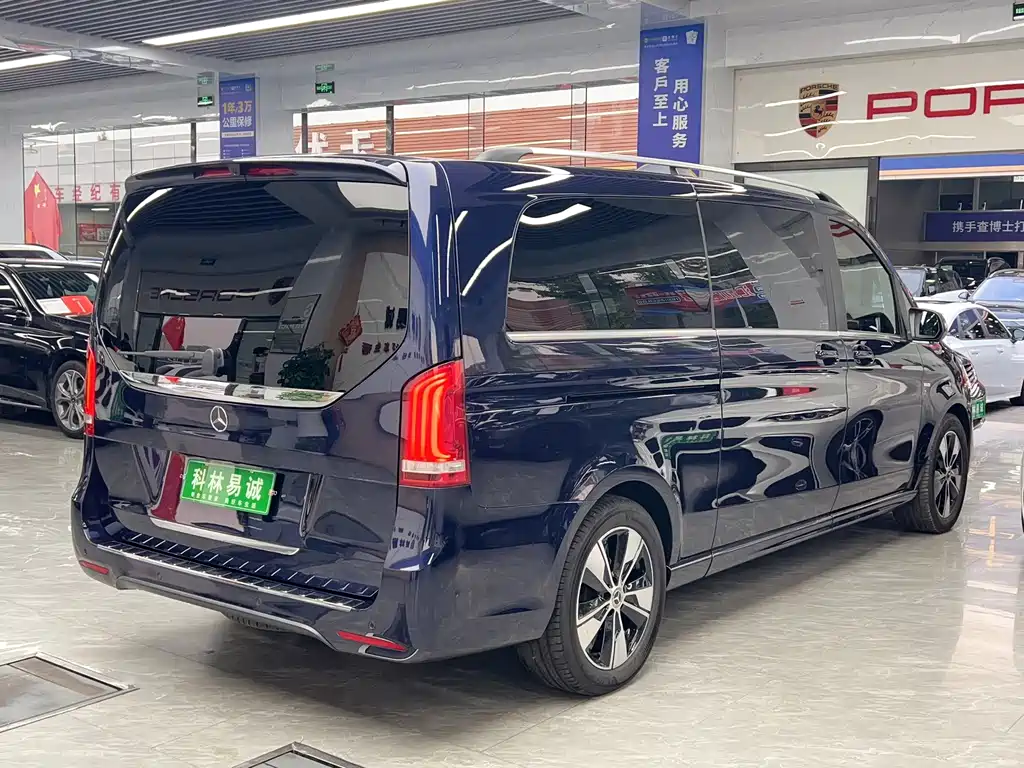 Mercedes-Benz V-Class — миниатюра 4