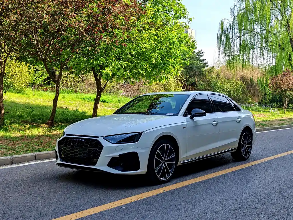 Audi A4L 2024