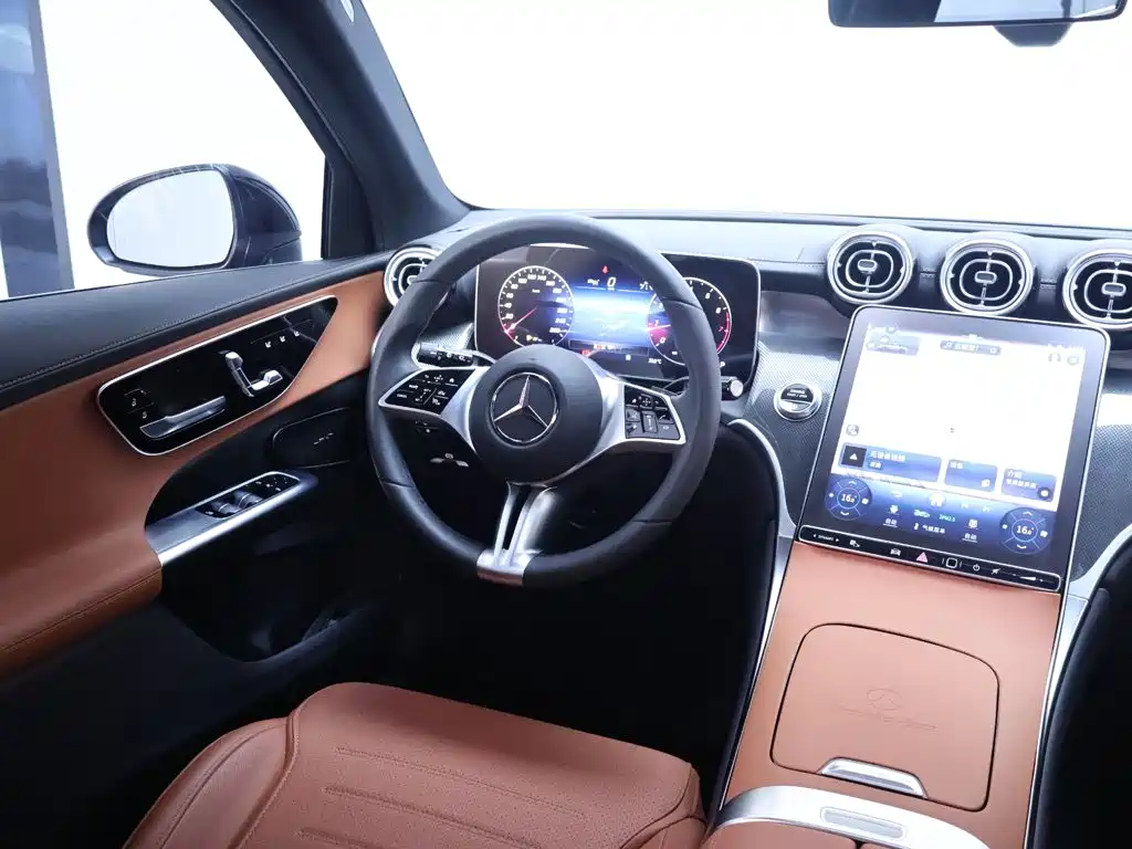 Mercedes-Benz GLC — миниатюра 14