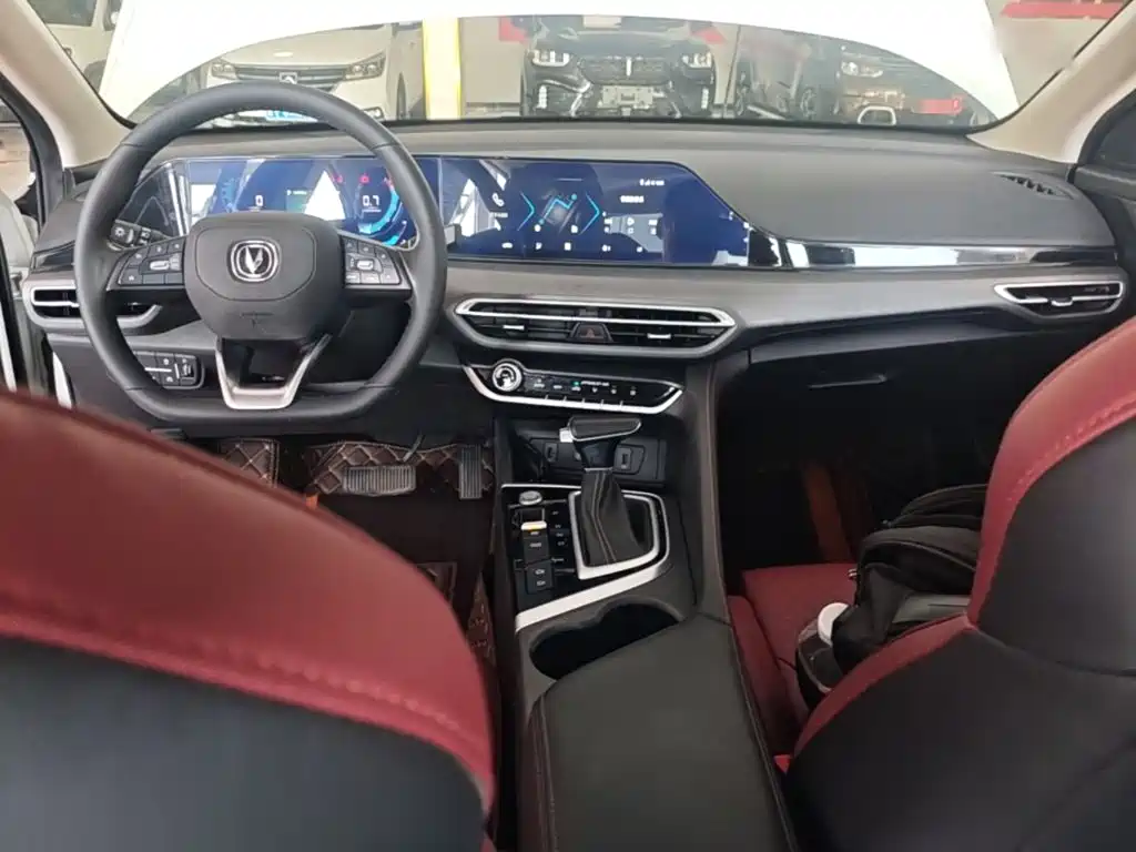 Changan Eado — миниатюра 10