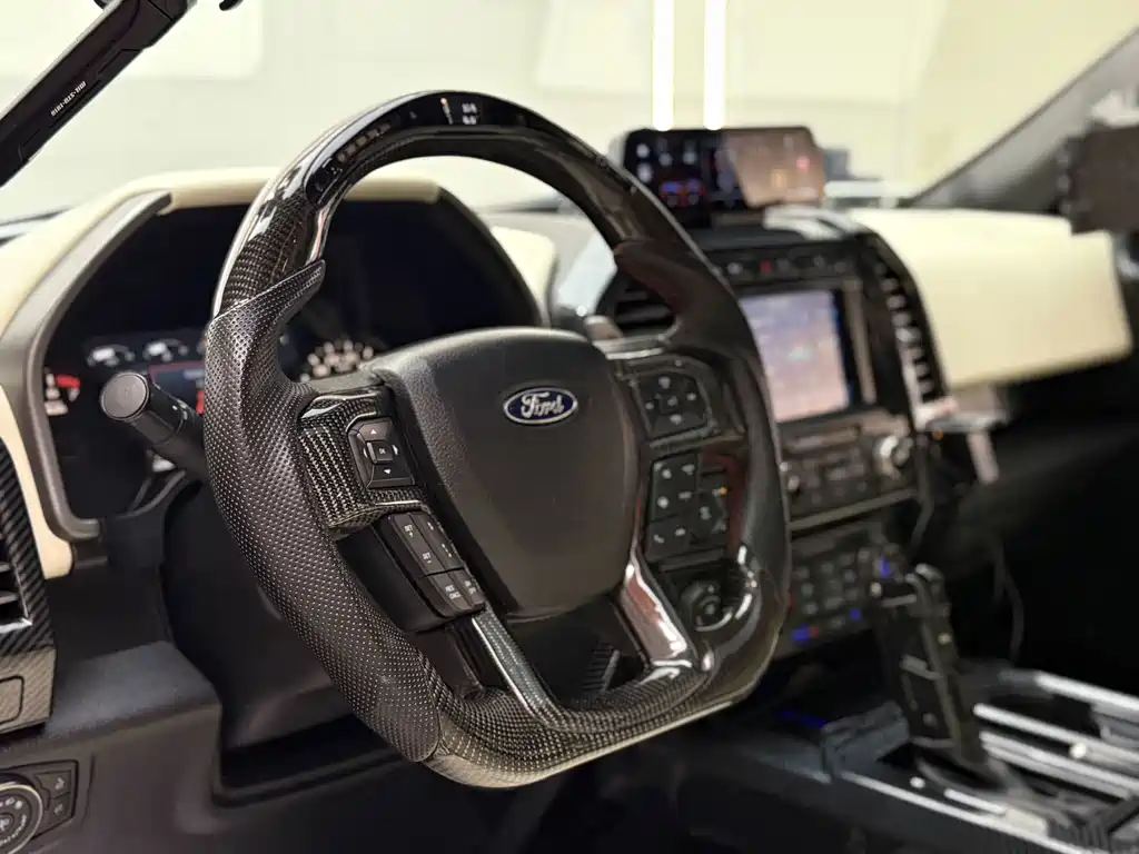 Ford F-150 Raptor — миниатюра 6