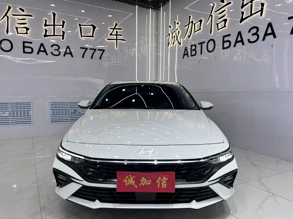 Hyundai Elantra — миниатюра 2