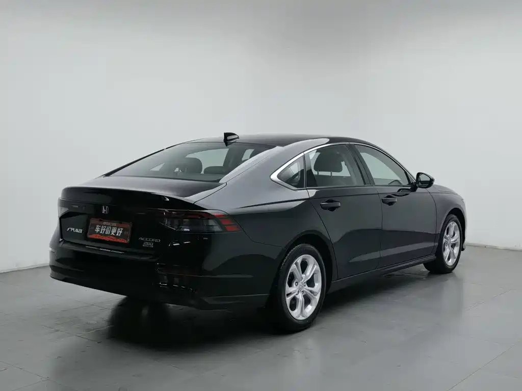 Honda Accord — миниатюра 2