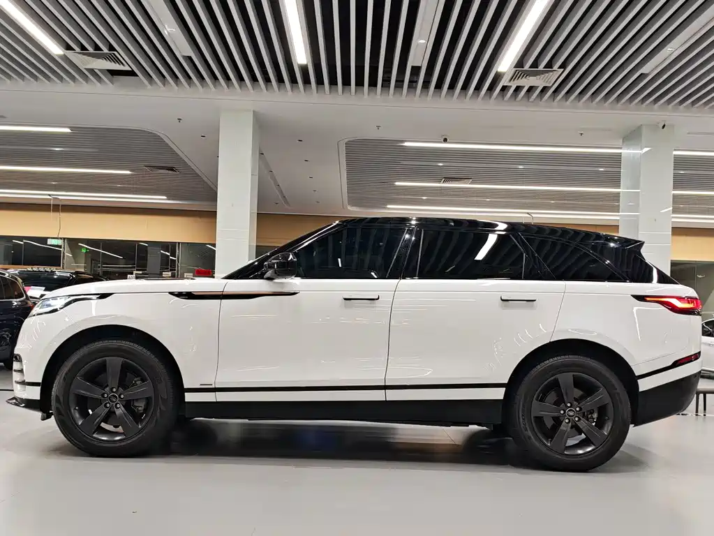 Land Rover Velar — миниатюра 3