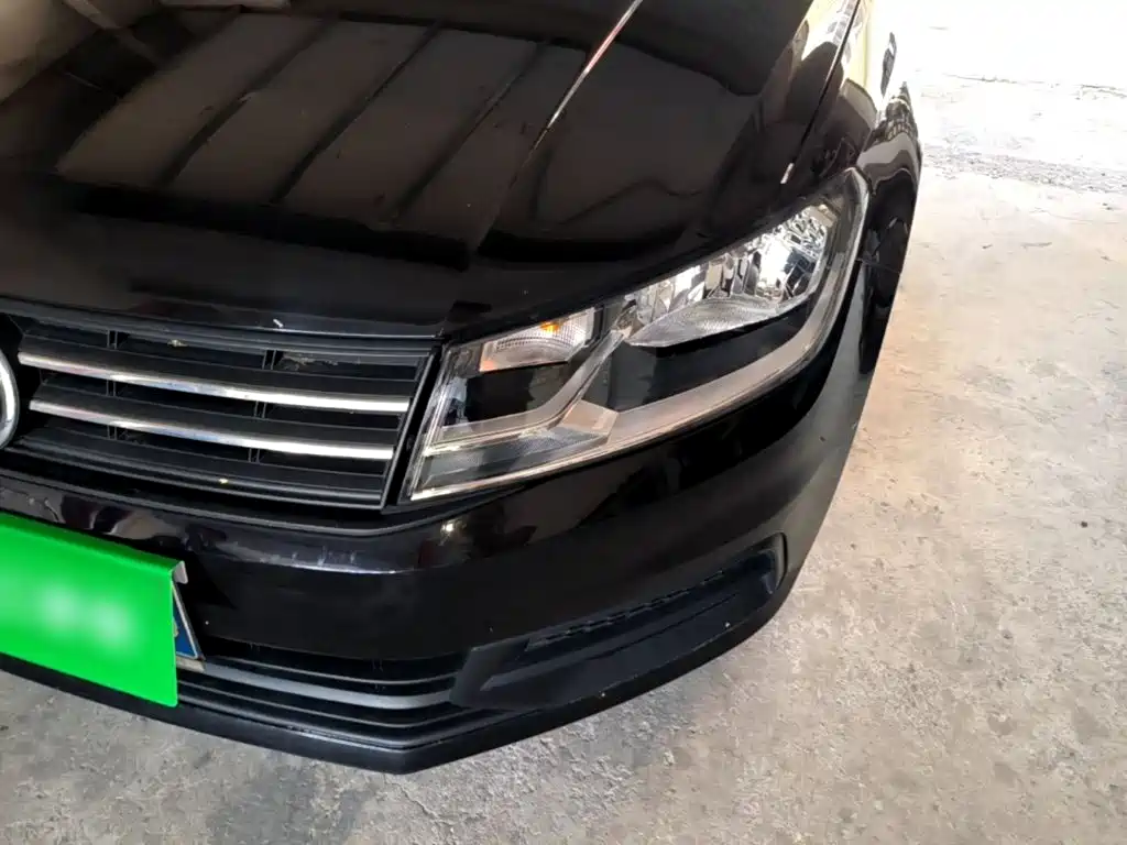 Volkswagen Santana — миниатюра 24