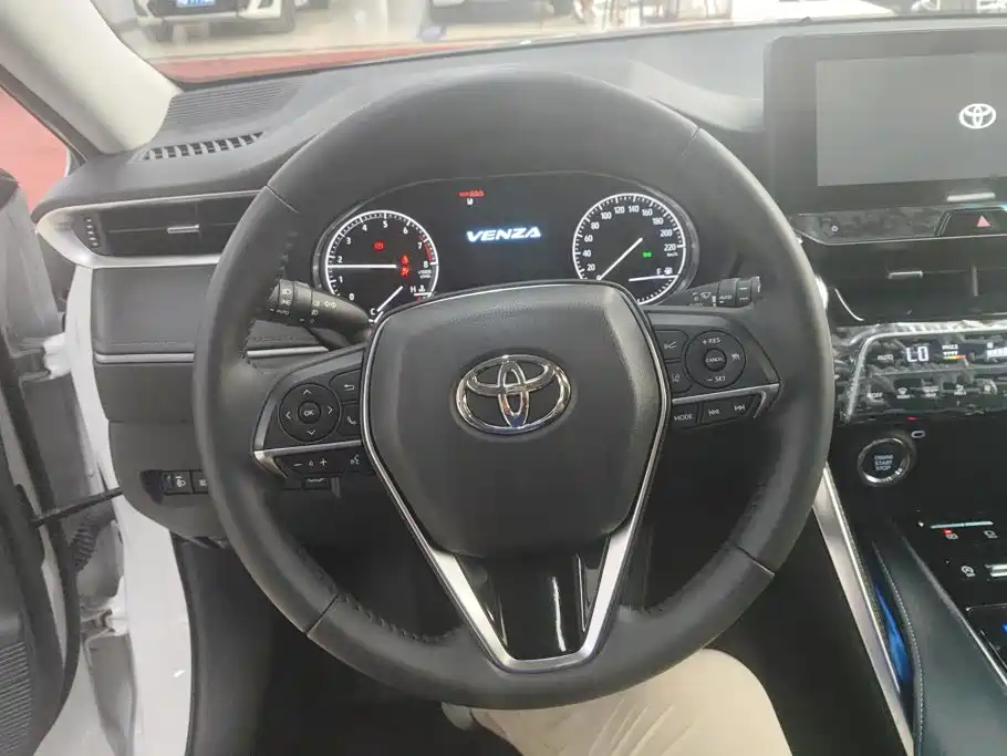 Toyota Venza — миниатюра 15