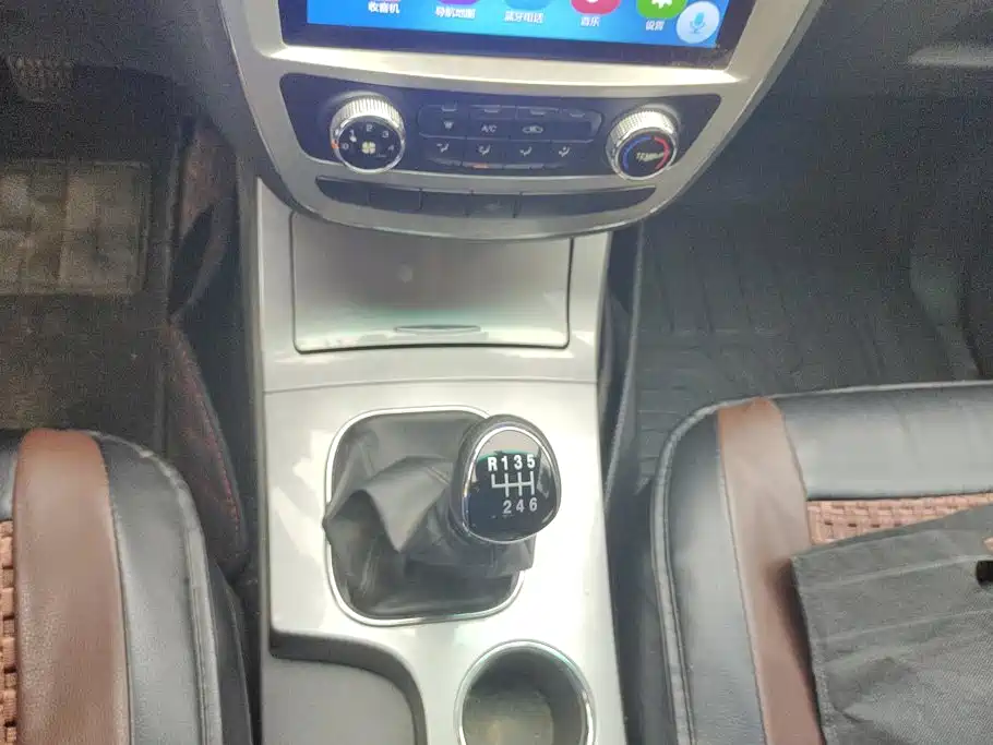 JAC JAC T6 — миниатюра 16