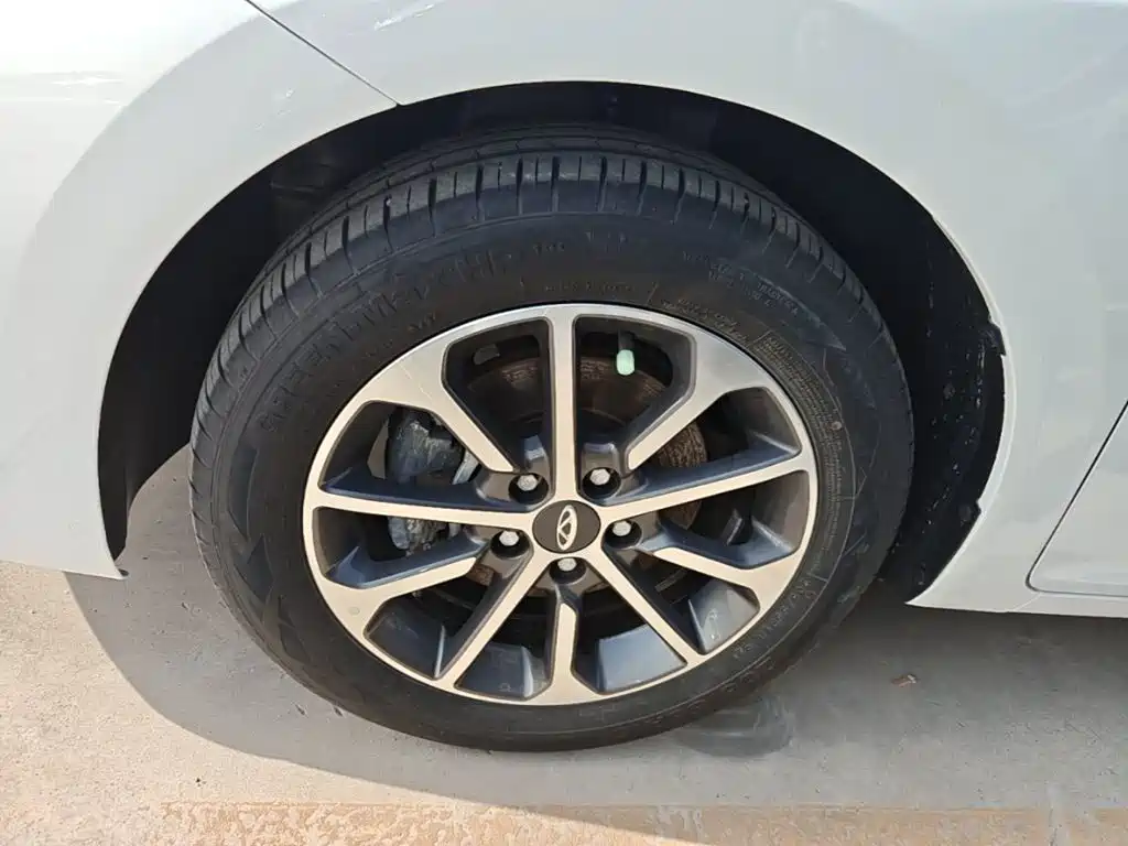 Chery Arrizo 5 — миниатюра 23