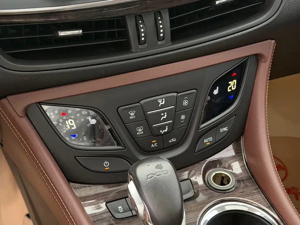 Buick Envision Plus — миниатюра 15
