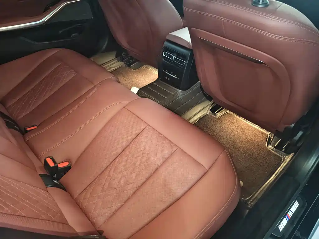 BMW 3 Series — миниатюра 18