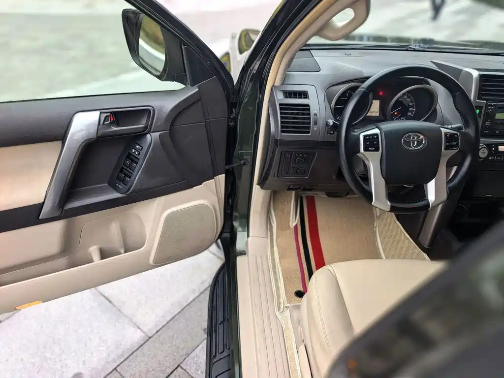 Toyota Prado (Import) — миниатюра 11
