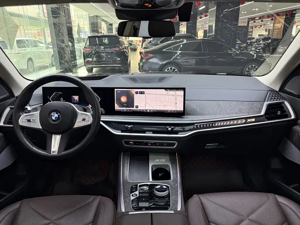 BMW X5 — миниатюра 13