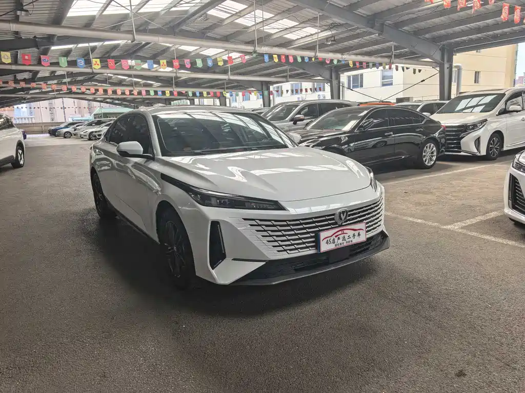 Changan Yida 2023 NE 1.5T GDI DCT Luxury