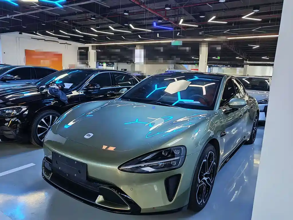 Xiaomi SU7 2025