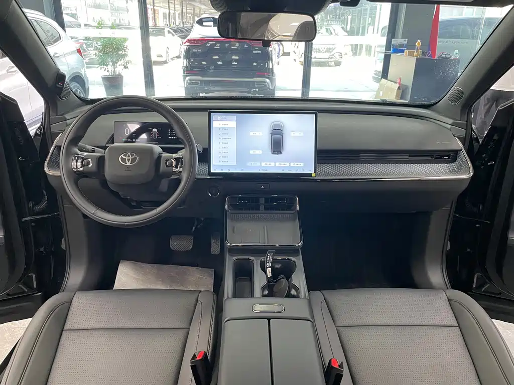 Toyota bZ3X — миниатюра 9