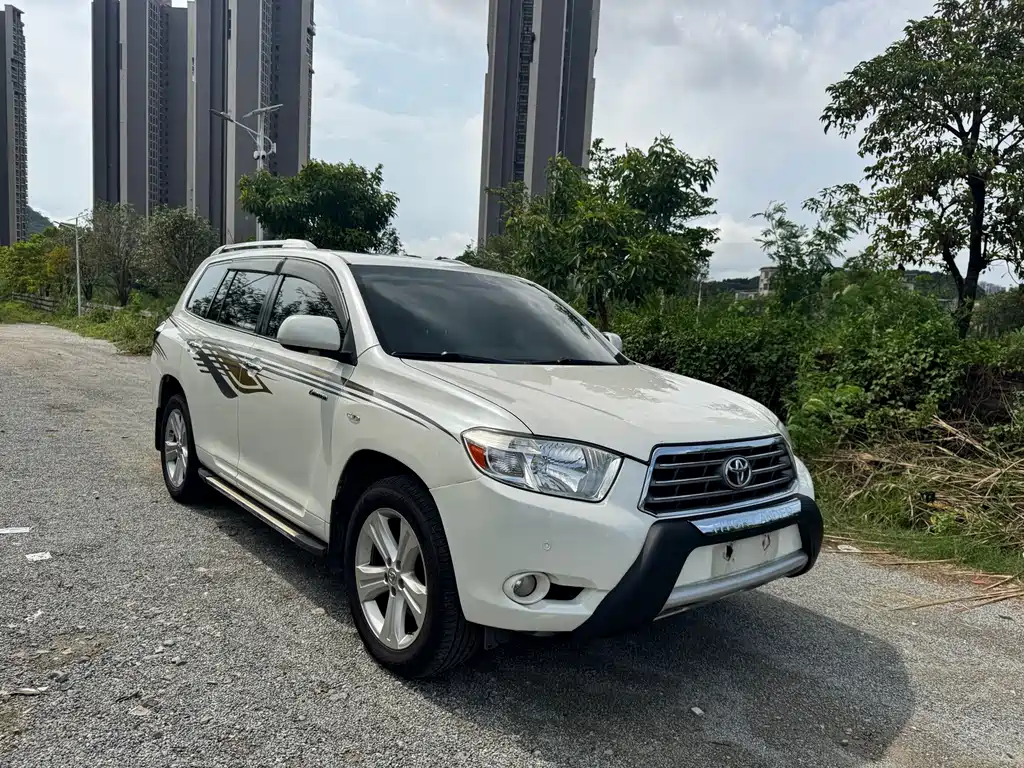 Toyota Highlander — миниатюра 3