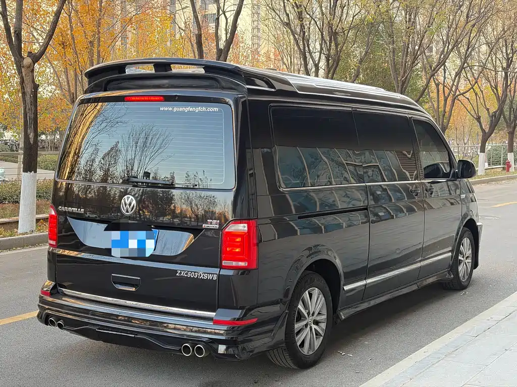 Volkswagen Caravelle — миниатюра 7