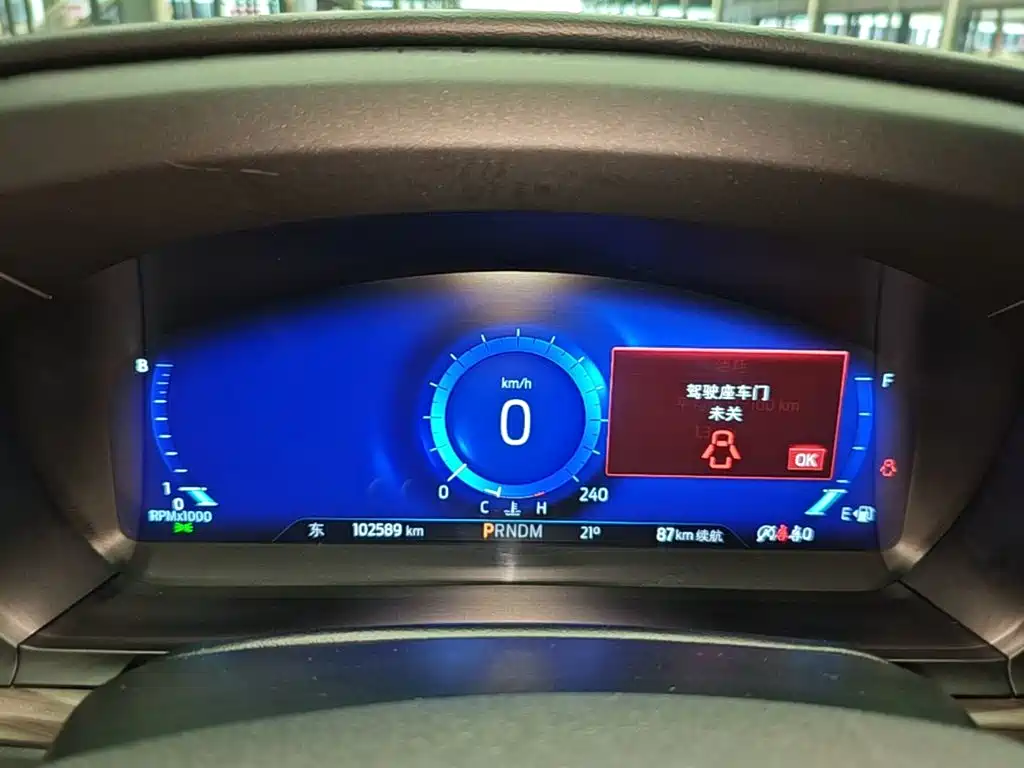 Ford Explorer — миниатюра 12