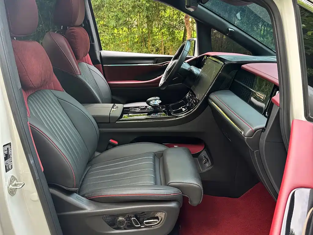 GAC Motor Trumpchi M8 — миниатюра 16