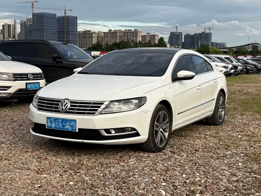 Volkswagen FAW - Passat CC CC 2016 1.8TSI Luxury